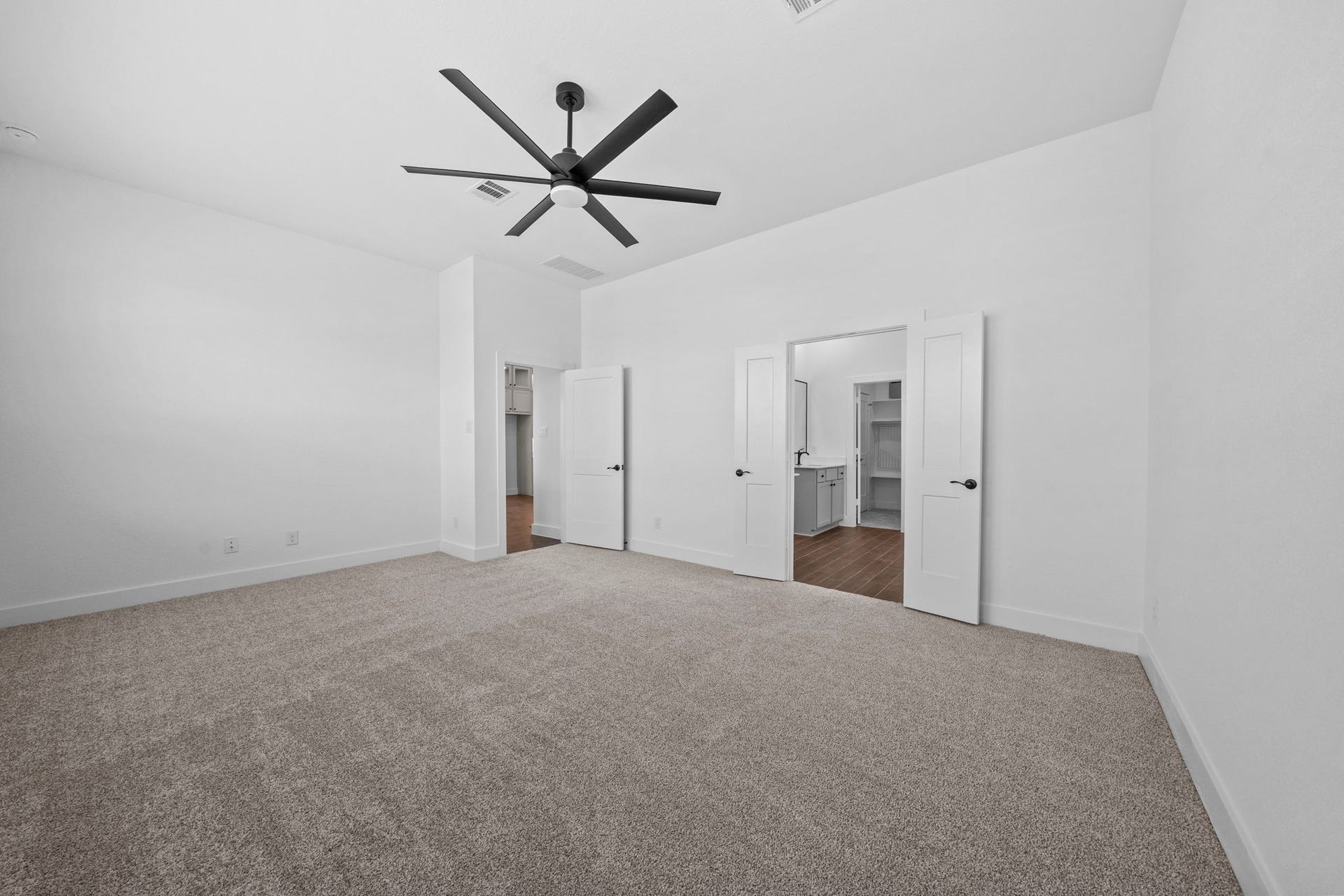 521 Dogshade Lane, Waller, TX 77484 Photo representative of floorplan only