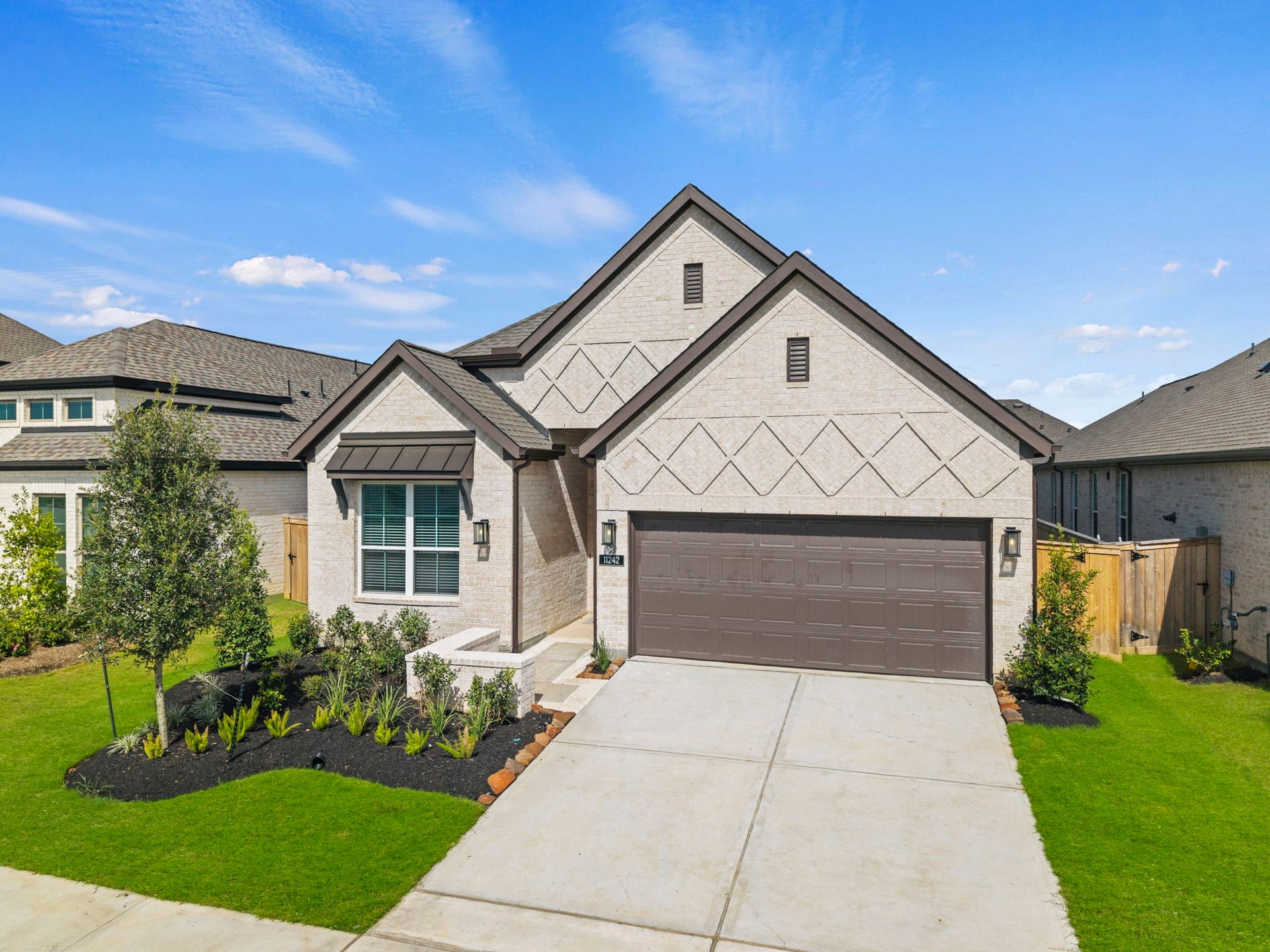 521 Dogshade Lane, Waller, TX 77484 Photo representative of floorplan only