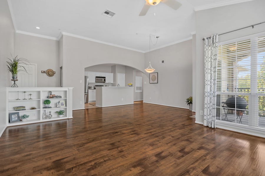 Property photo for 6607 Lake Woodlands Drive, #633, The Woodlands, TX