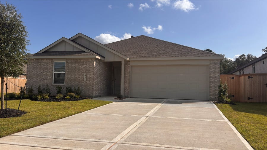 Property photo for 1731 Primrose Pointe Drive, Crosby, TX