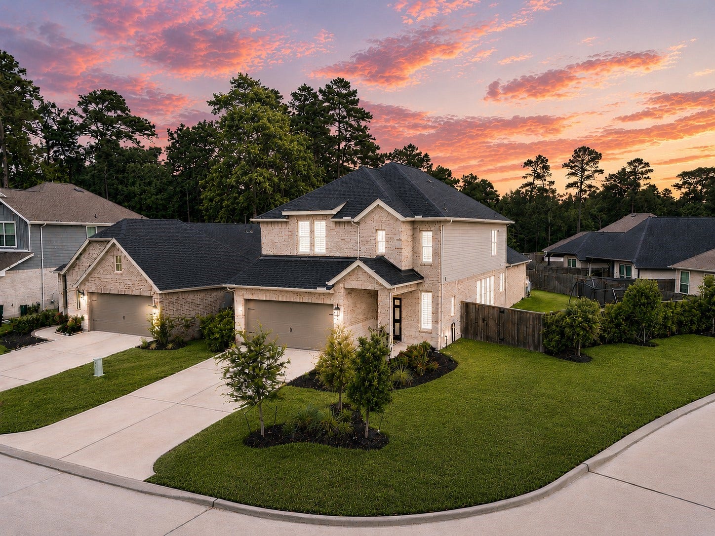 304 Mullins Court, Montgomery, TX 77316 This property is stunning at first glance, sitting on a nice sized lot, with quiet surroundings, and meticulously cared for!
