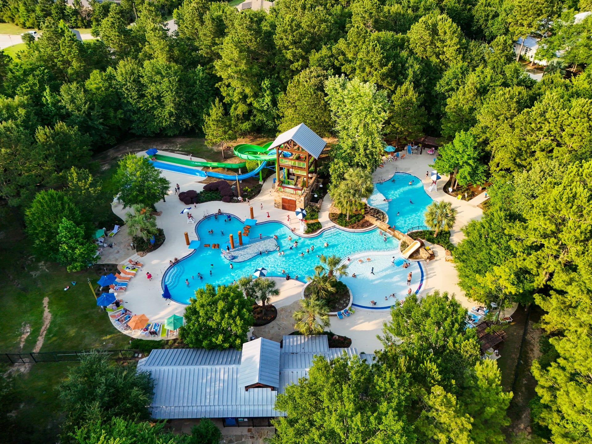 304 Mullins Court, Montgomery, TX 77316 Youll find recreational opportunities for every age and stage in Woodforest including those four-legged family members.