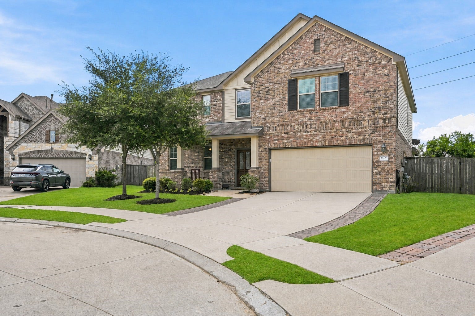 26103 Ridgelawn Drive, Richmond, TX 77406 Beautiful curb appeal on a quiet cu-de-sac