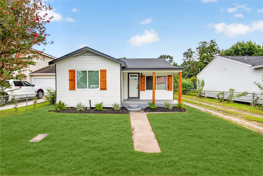 Property photo for 6909 Anderson Street, Texas City, TX