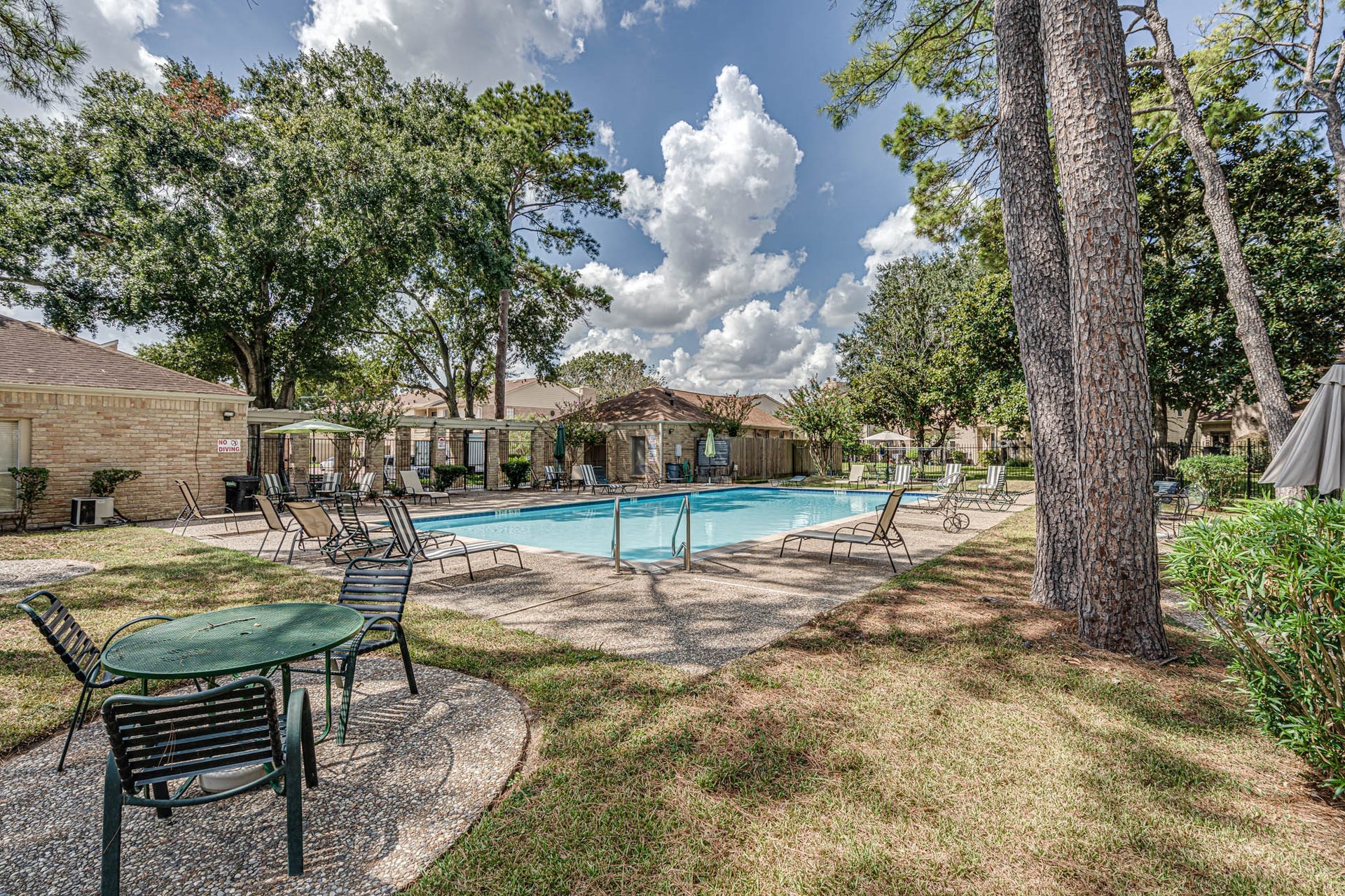 800 Country Place Drive, #1301, Houston, TX 77079 800 Country Place Drive, #1301, Houston, TX 77079