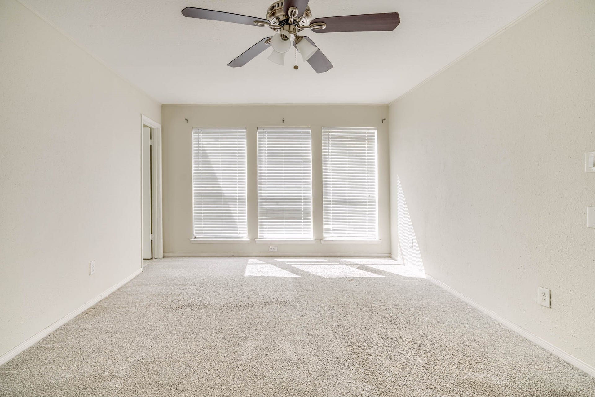 800 Country Place Drive, #1301, Houston, TX 77079 800 Country Place Drive, #1301, Houston, TX 77079