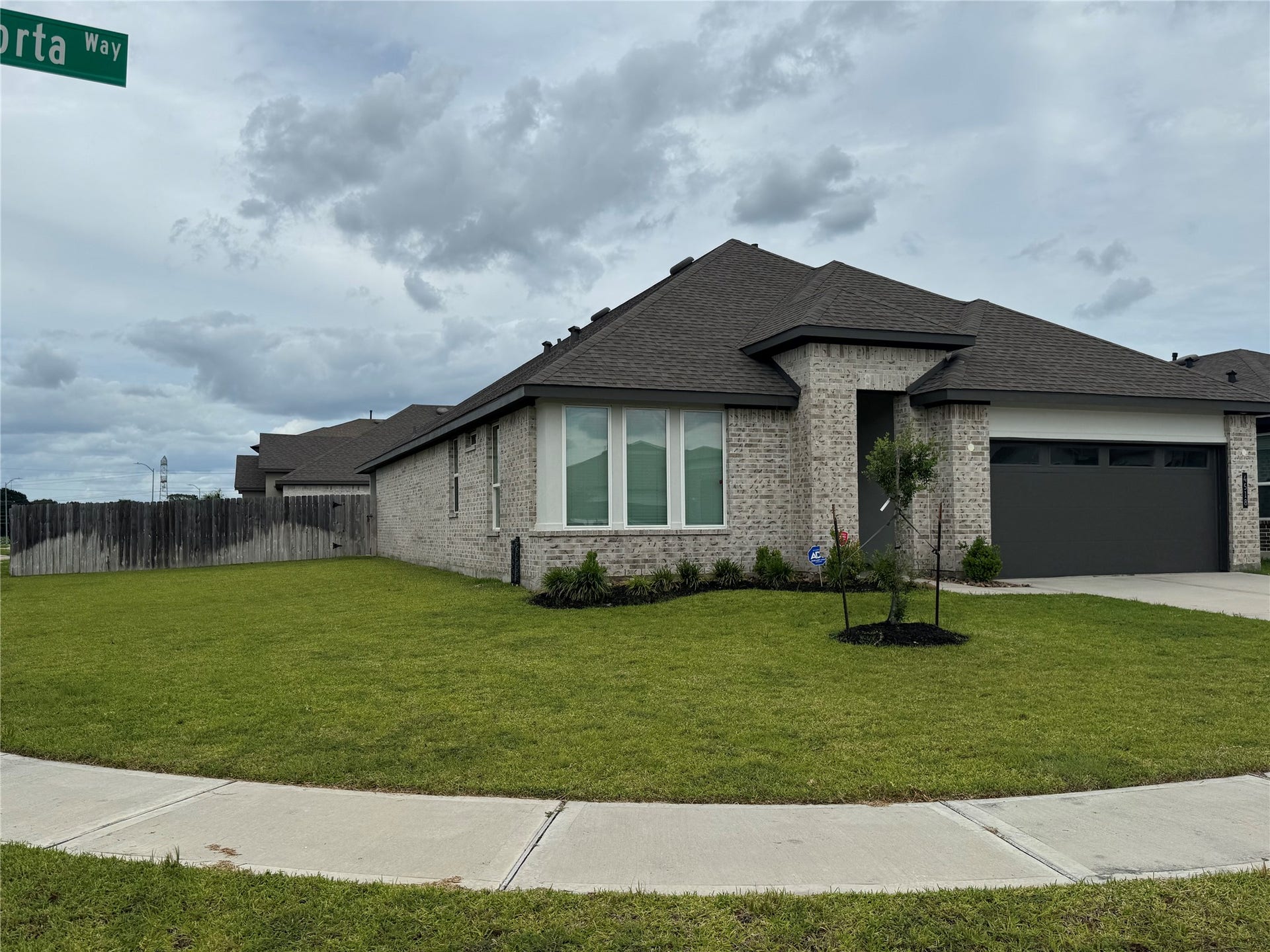 4518 Trapani Porta Way, Katy, TX 77449 4518 Trapani Porta Way, Katy, TX 77449