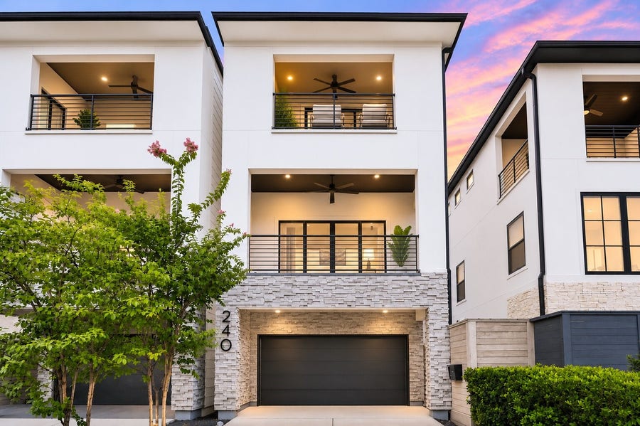 Property photo for 240 Birdsall Street, Houston, TX