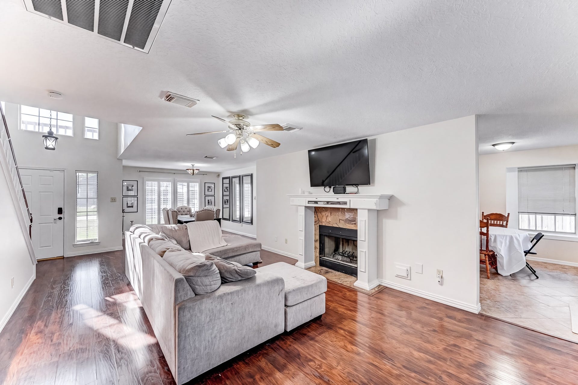 2004 Saber Court, League City, TX 77573 2004 Saber Court, League City, TX 77573