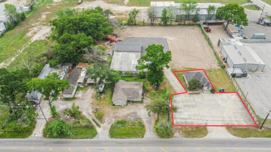 Property photo for 7201 Breen Drive, Houston, TX