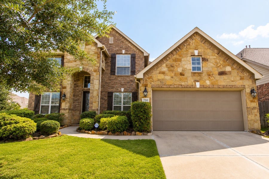 Property photo for 7703 Reflection View Lane, Richmond, TX