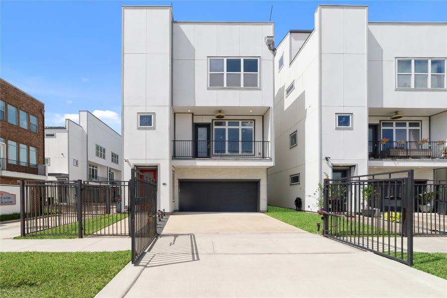 Property photo for 6106 Clarkson Lane, #D, Houston, TX