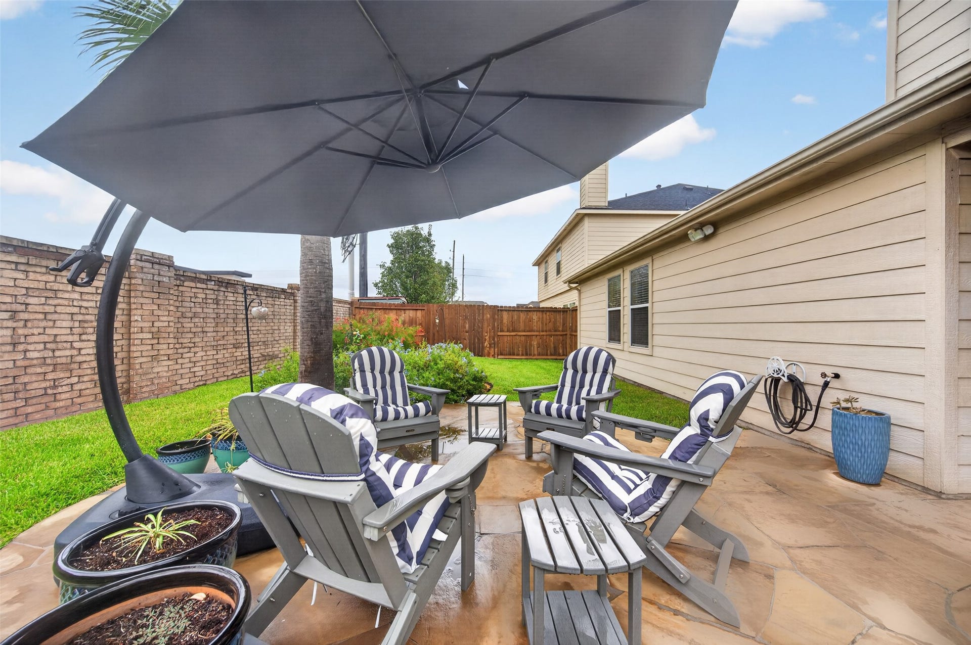 211 Little Summer Drive, Rosenberg, TX 77469 Another view of the patio right off the family room's sliding glass door