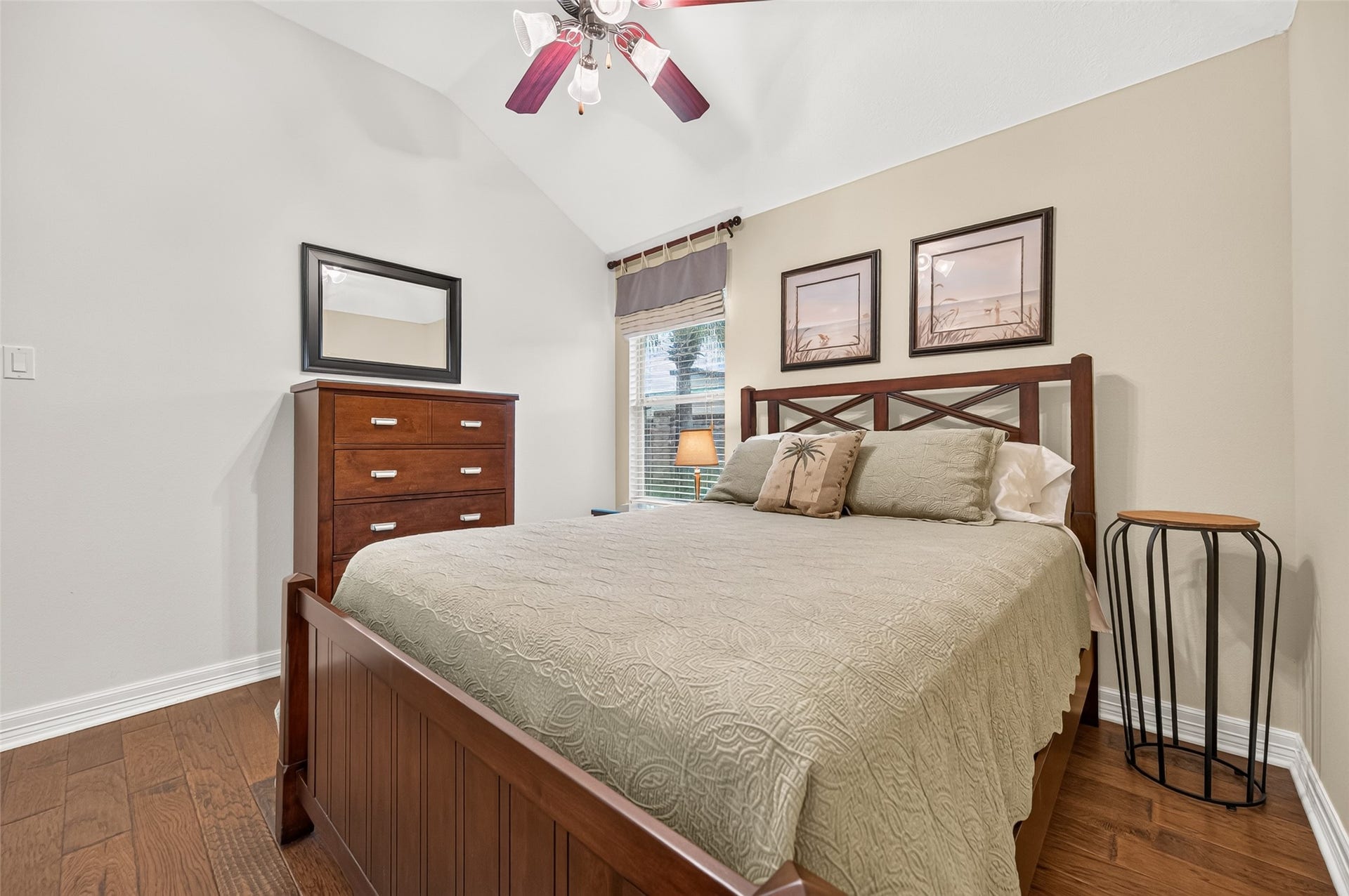 211 Little Summer Drive, Rosenberg, TX 77469 Fourth bedroom - ideal as a guest room or home office.