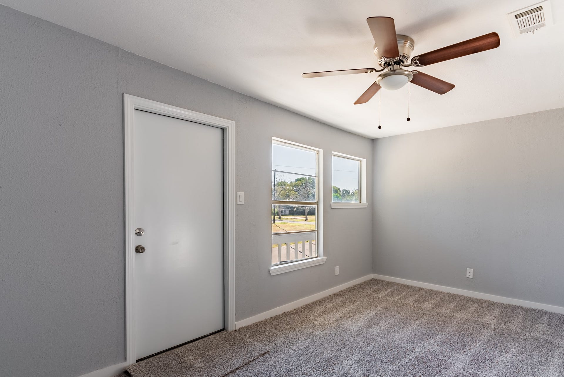811 N 10th Street, Richmond, TX 77469 811 N 10th Street, Richmond, TX 77469
