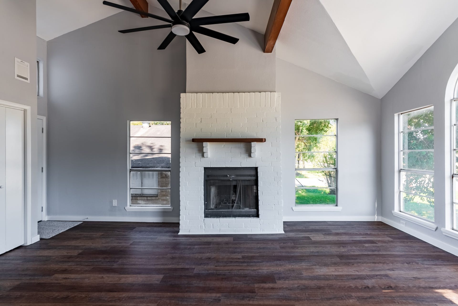 811 N 10th Street, Richmond, TX 77469 811 N 10th Street, Richmond, TX 77469