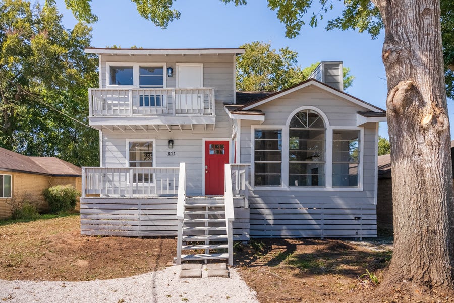 Property photo for 811 N 10th Street, Richmond, TX