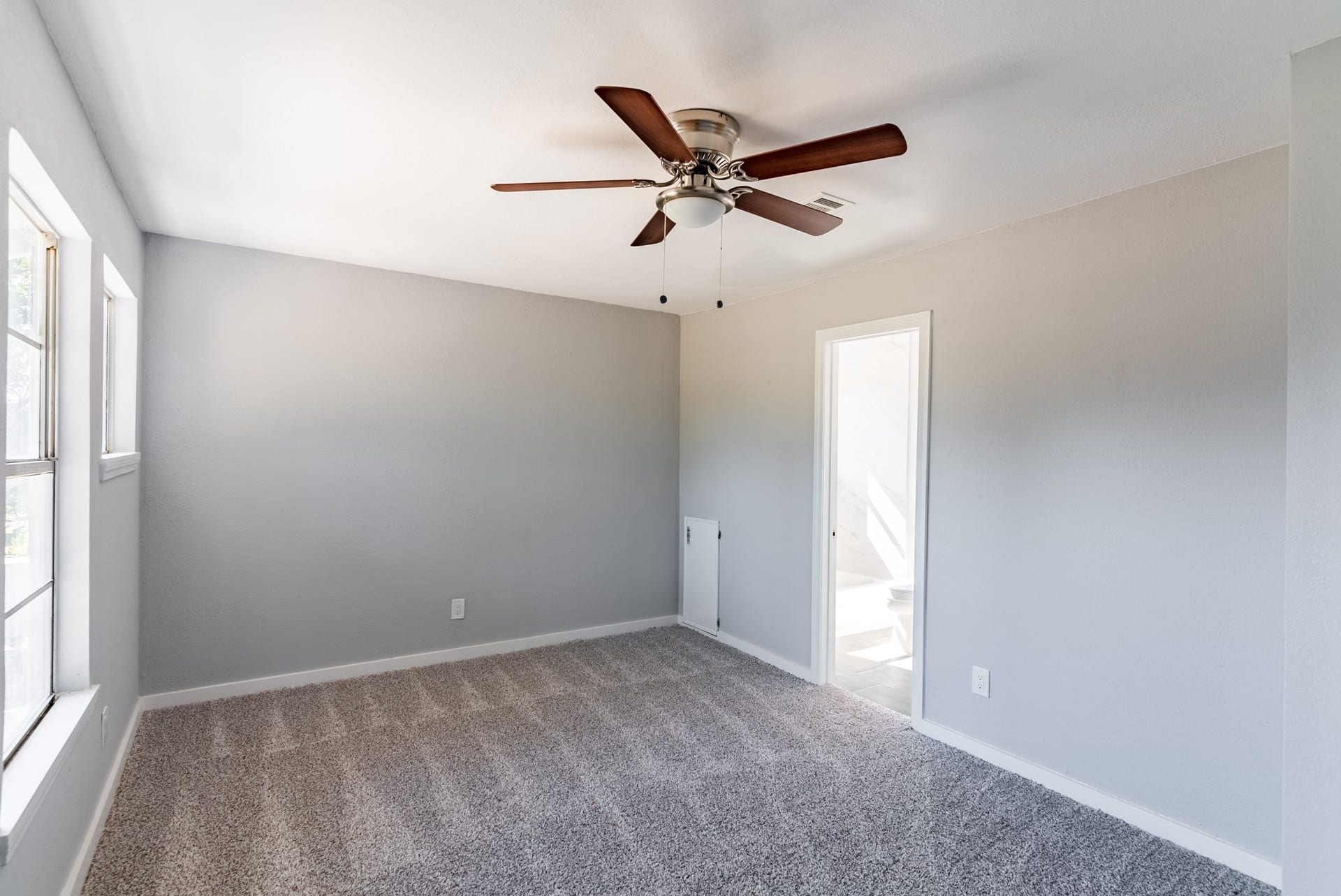 811 N 10th Street, Richmond, TX 77469 811 N 10th Street, Richmond, TX 77469