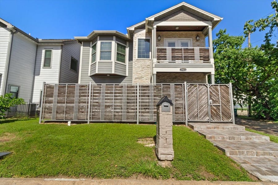 Property photo for 1923 Bittercreek Drive, Houston, TX