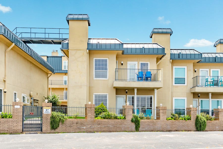 Property photo for 921 Marine Drive, #105, Galveston, TX
