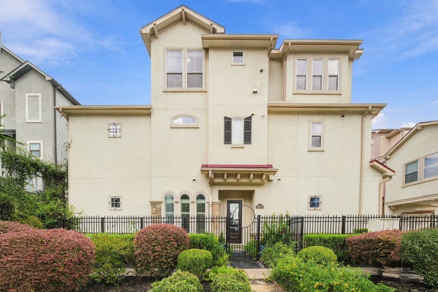Property photo for 931 W 23rd Street, #K, Houston, TX