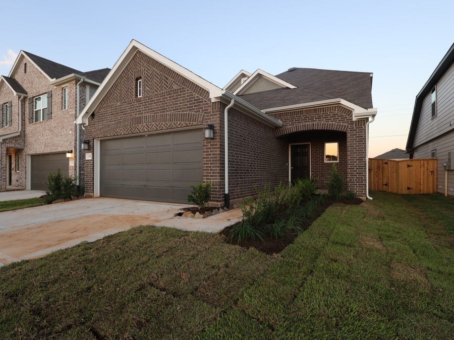 Property photo for 821 Village Brook Drive, Willis, TX