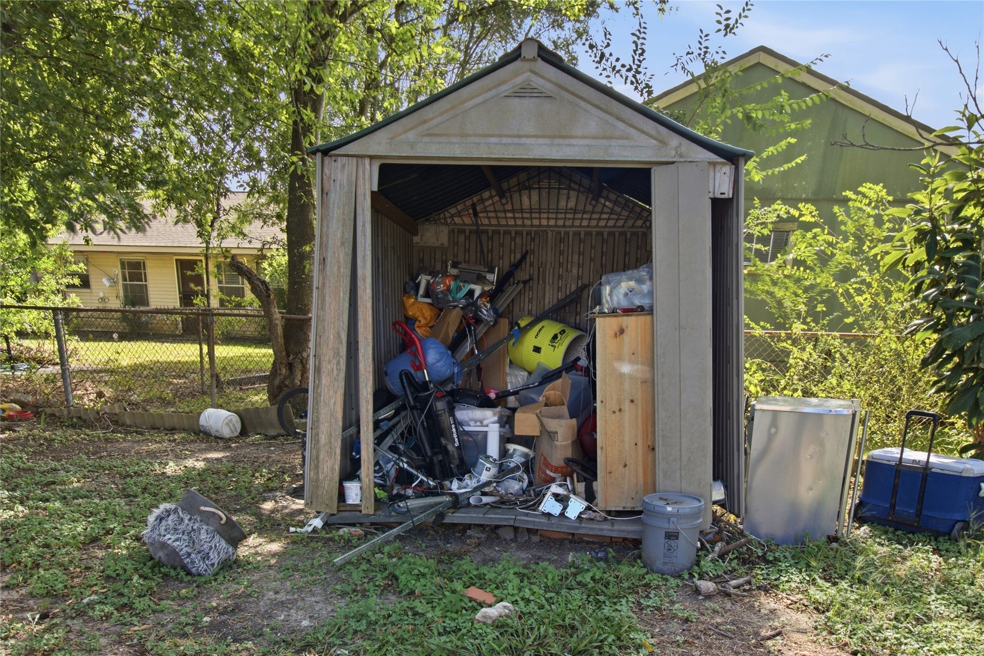 6038 Belmark Street, Houston, TX 77033 6038 Belmark Street, Houston, TX 77033