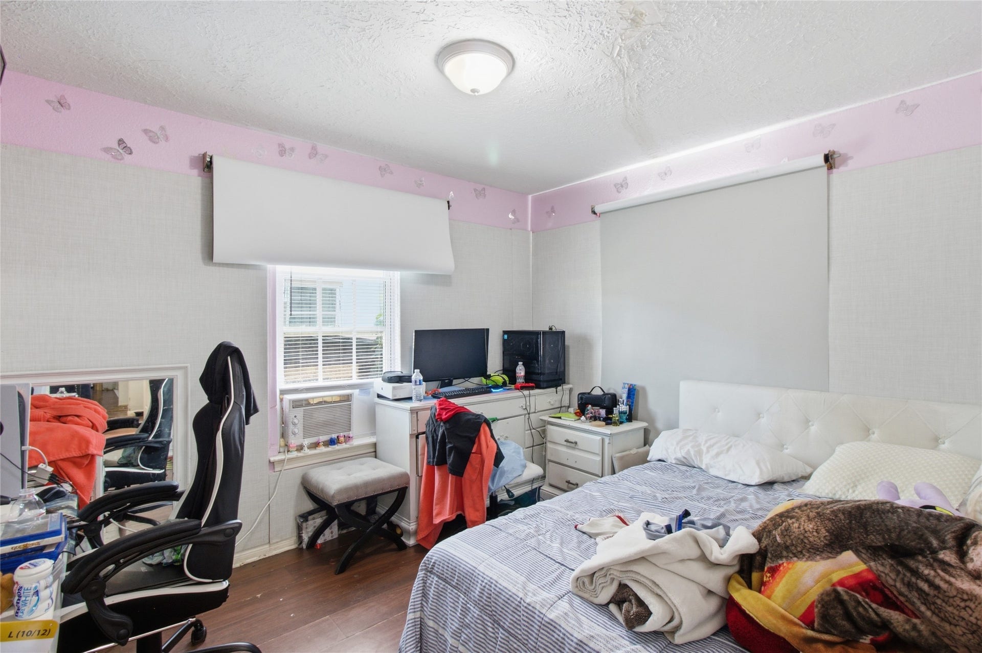 6038 Belmark Street, Houston, TX 77033 6038 Belmark Street, Houston, TX 77033