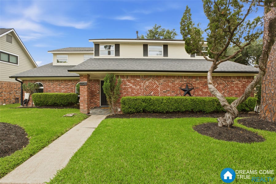 Property photo for 12139 Monticeto Lane, Meadows Place, TX