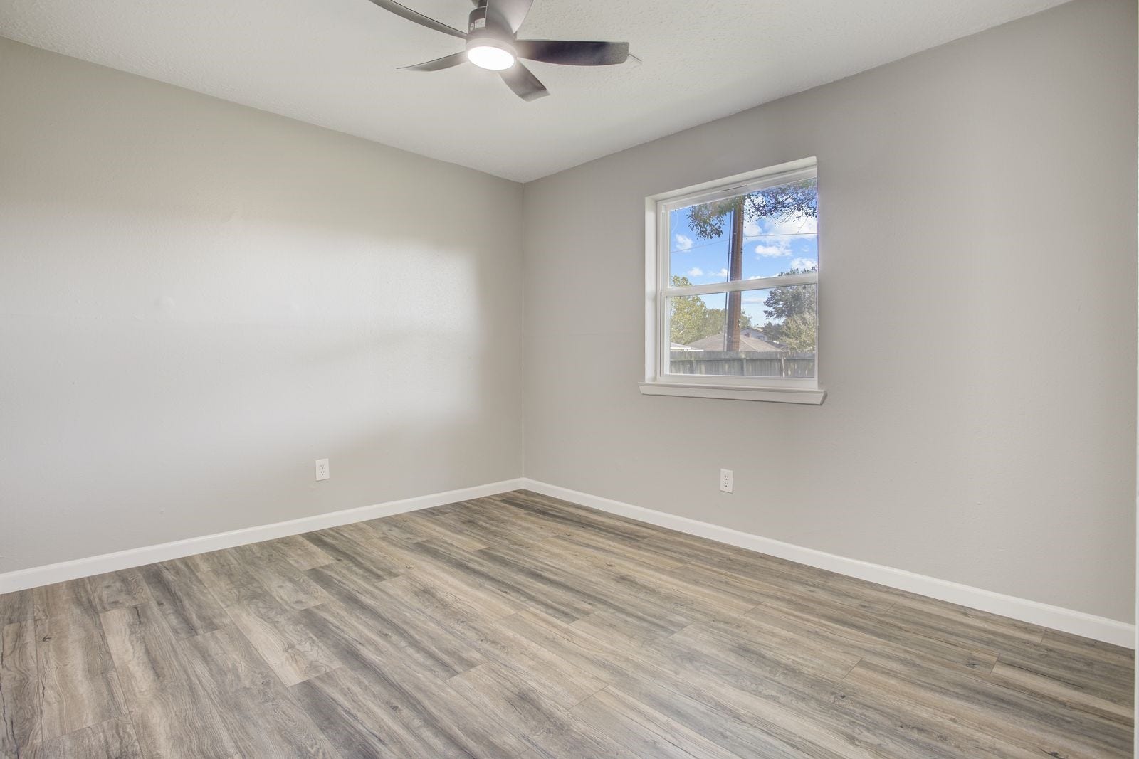 10403 Stockman Lane, Sugar Land, TX 77498 10403 Stockman Lane, Sugar Land, TX 77498