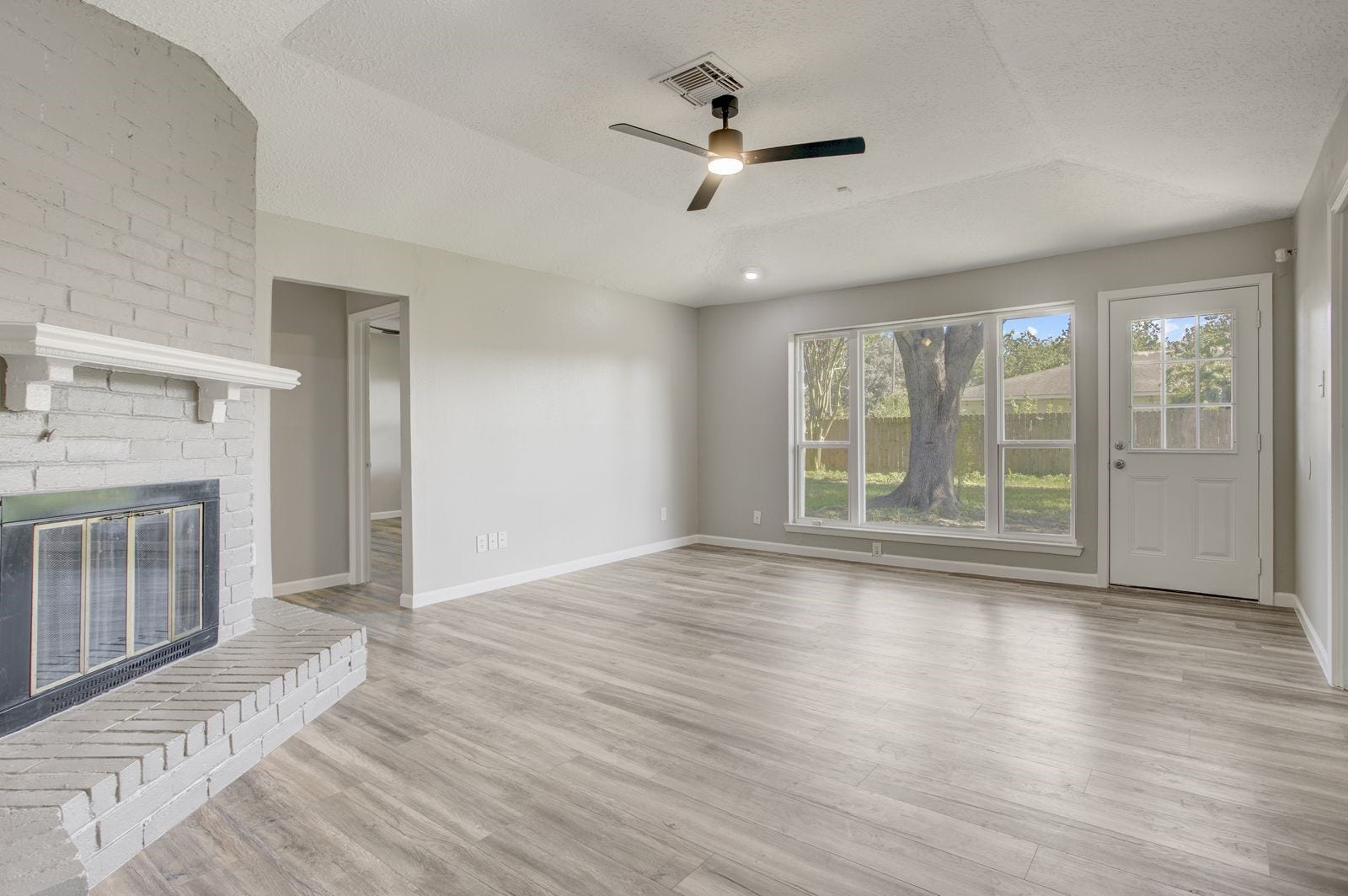 10403 Stockman Lane, Sugar Land, TX 77498 10403 Stockman Lane, Sugar Land, TX 77498