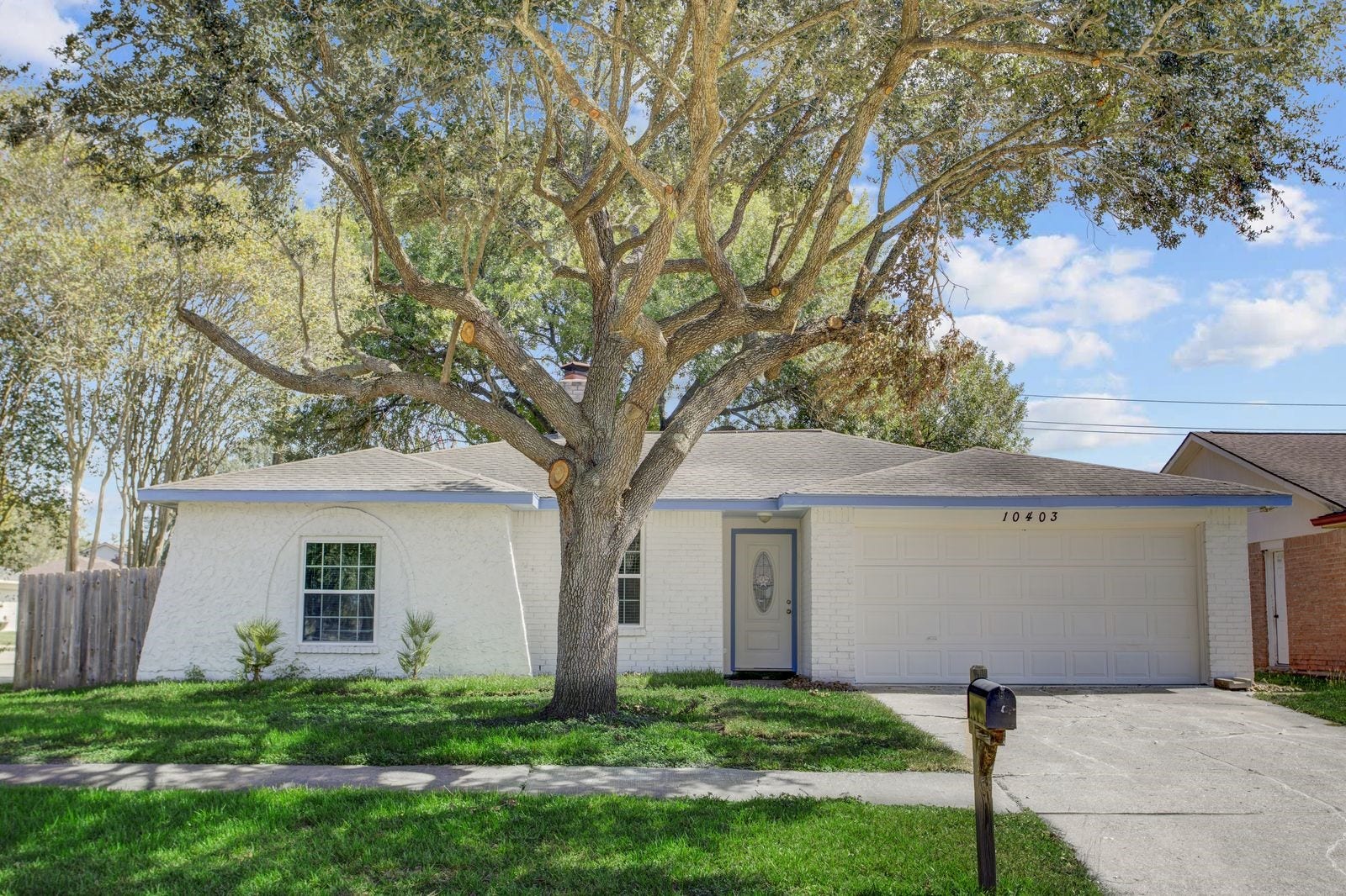 10403 Stockman Lane, Sugar Land, TX 77498 10403 Stockman Lane, Sugar Land, TX 77498