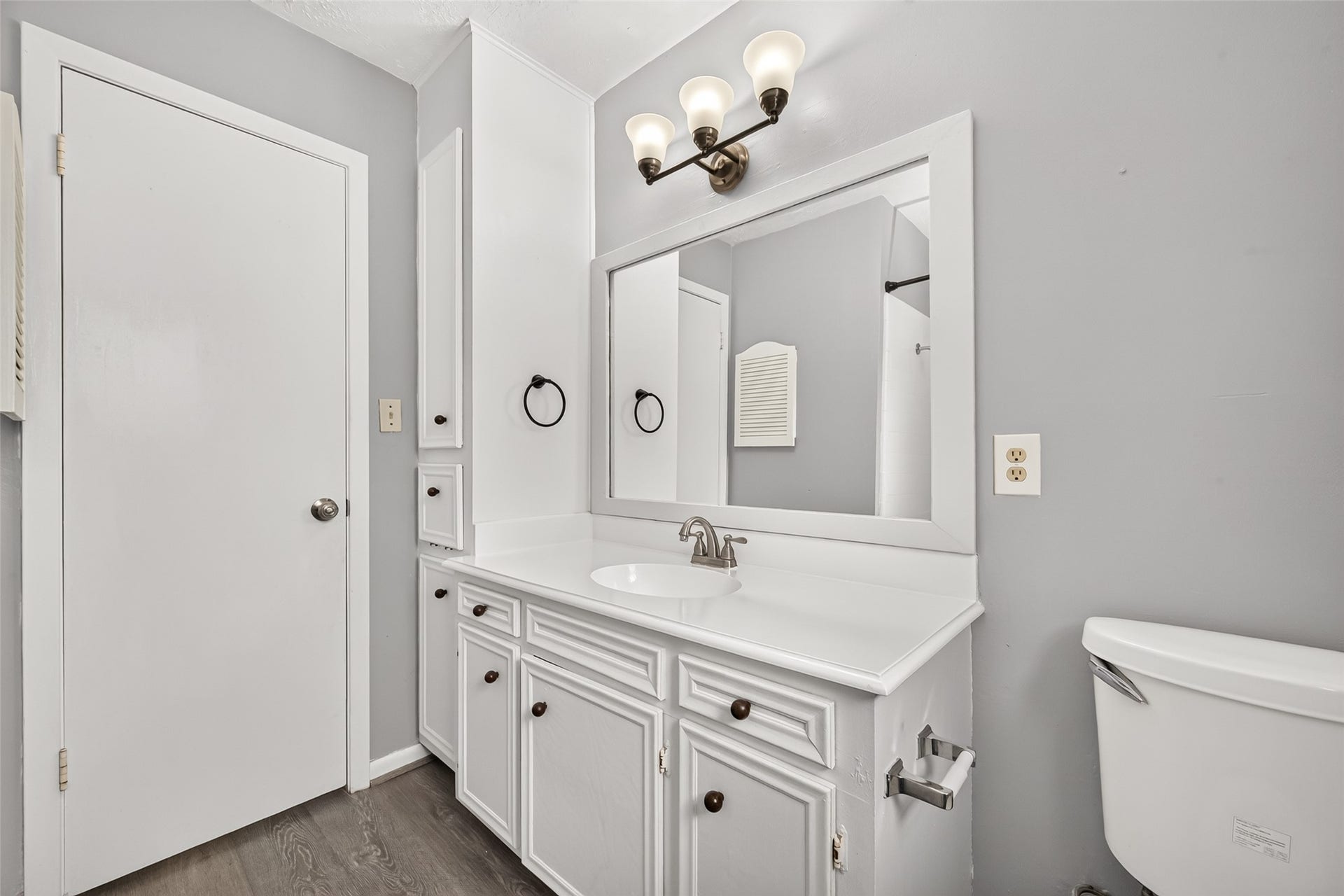 25815 Pepper Ridge Lane, Spring, TX 77373 Full Bathroom