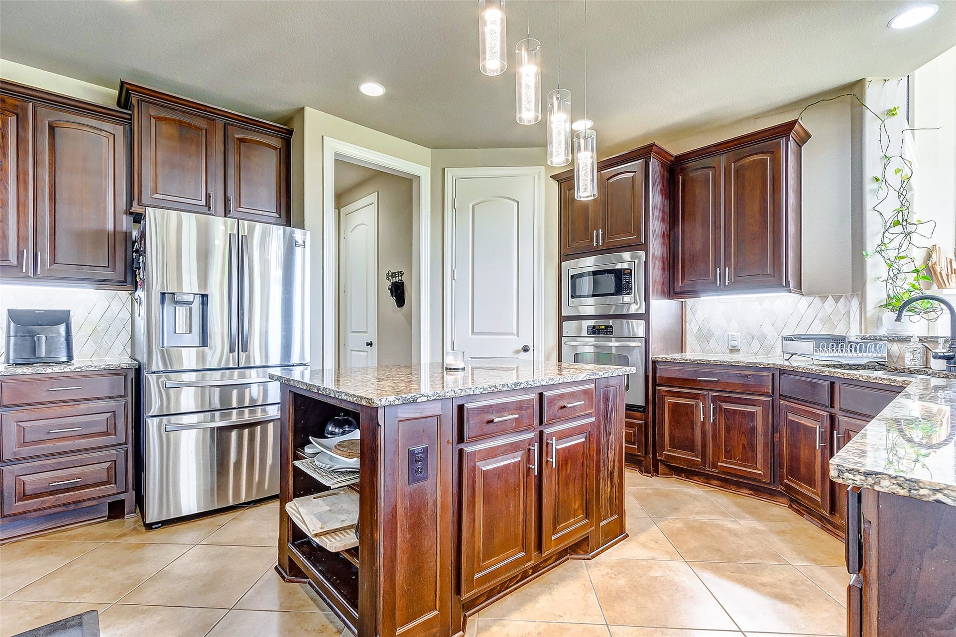 16214 Canova Hill Lane, Houston, TX 77044 16214 Canova Hill Lane, Houston, TX 77044