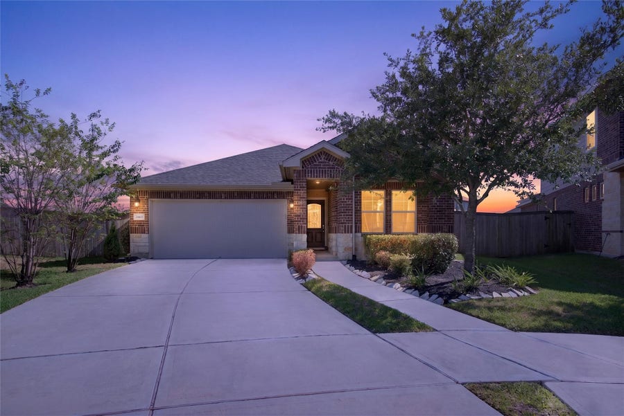 Property photo for 24603 Dover Bend Way, Richmond, TX