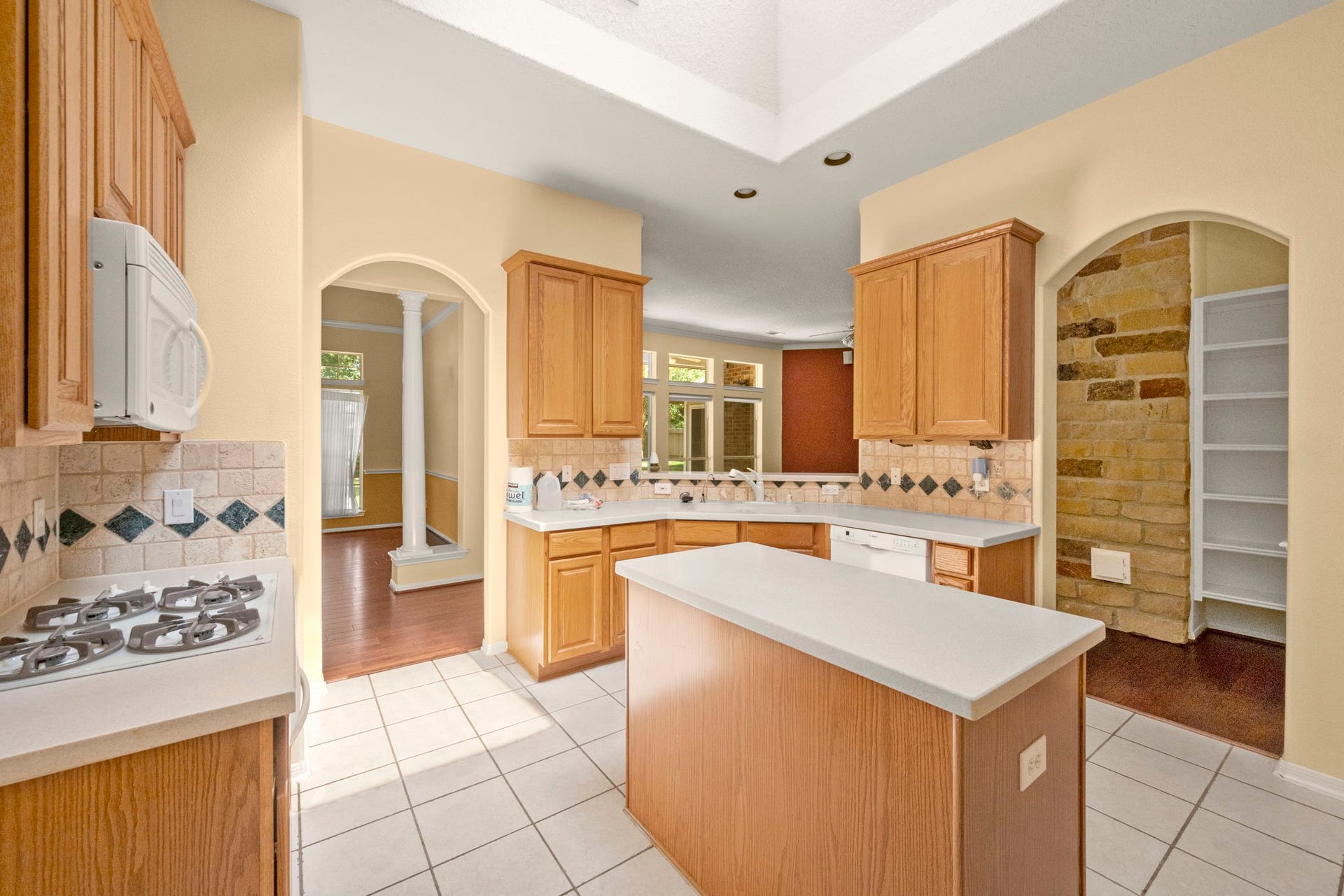 10218 Garden Crossing, Missouri City, TX 77459 10218 Garden Crossing, Missouri City, TX 77459