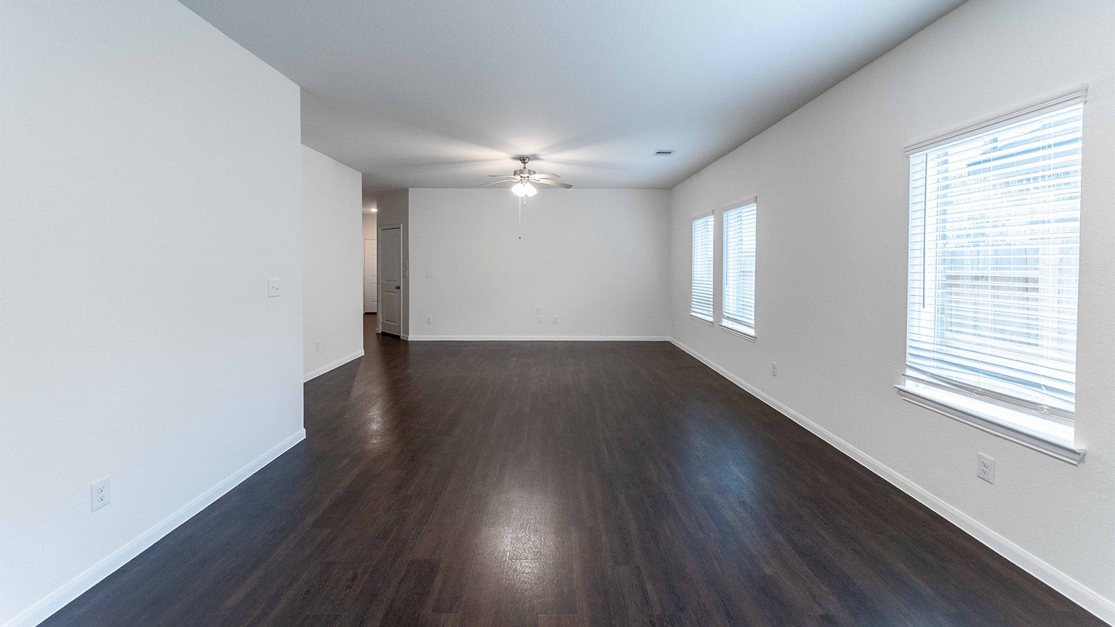 21999 Blue Sky Way, Splendora, TX 77372