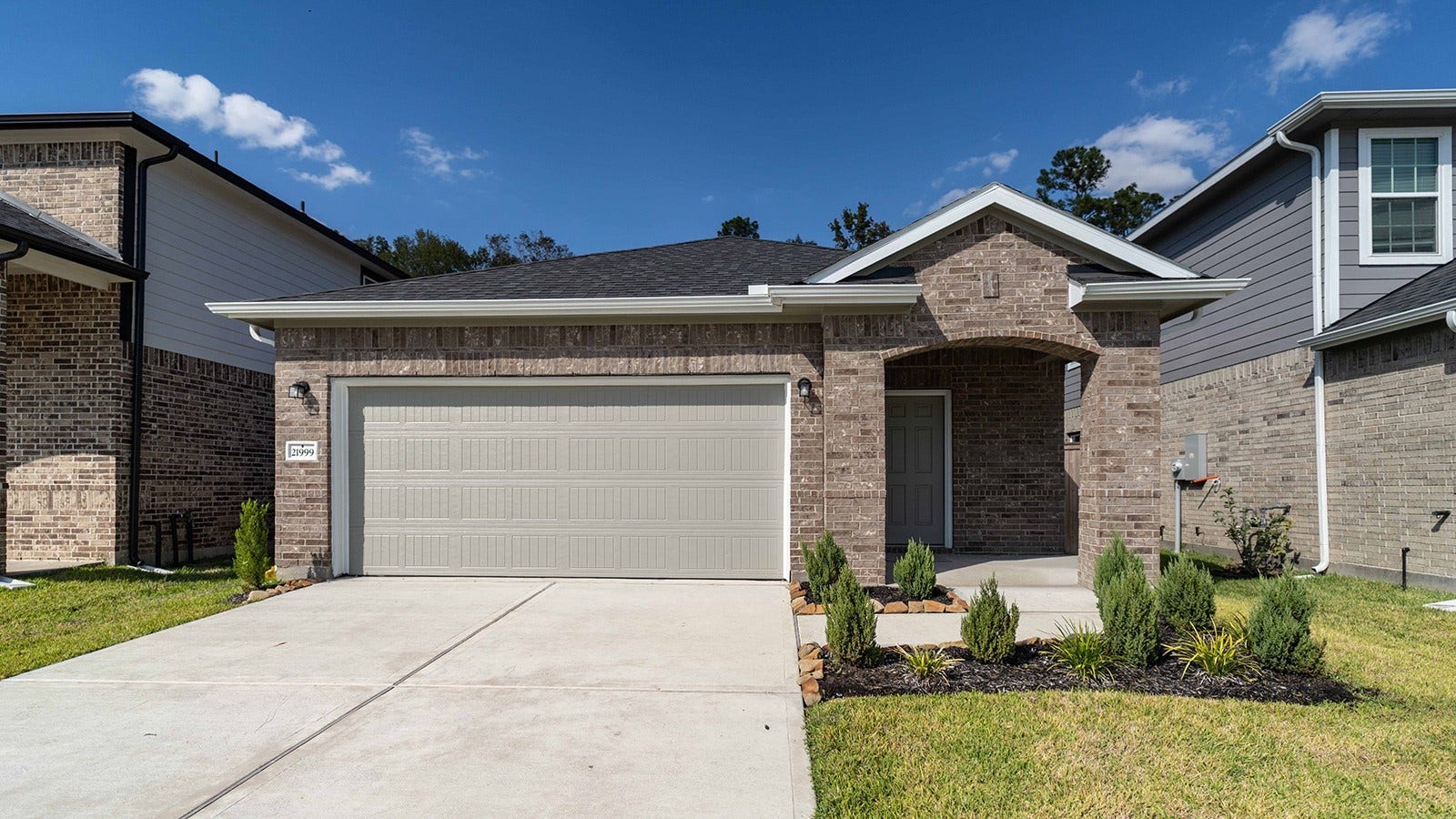 21999 Blue Sky Way, Splendora, TX 77372