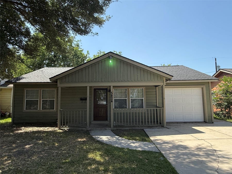 Property photo for 5424 Nightingale Drive, Houston, TX