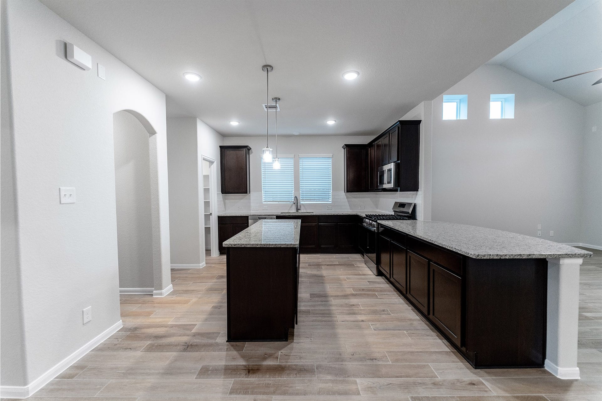 2722 Ruby Laurel Drive, Rosharon, TX 77583 2722 Ruby Laurel Drive, Rosharon, TX 77583