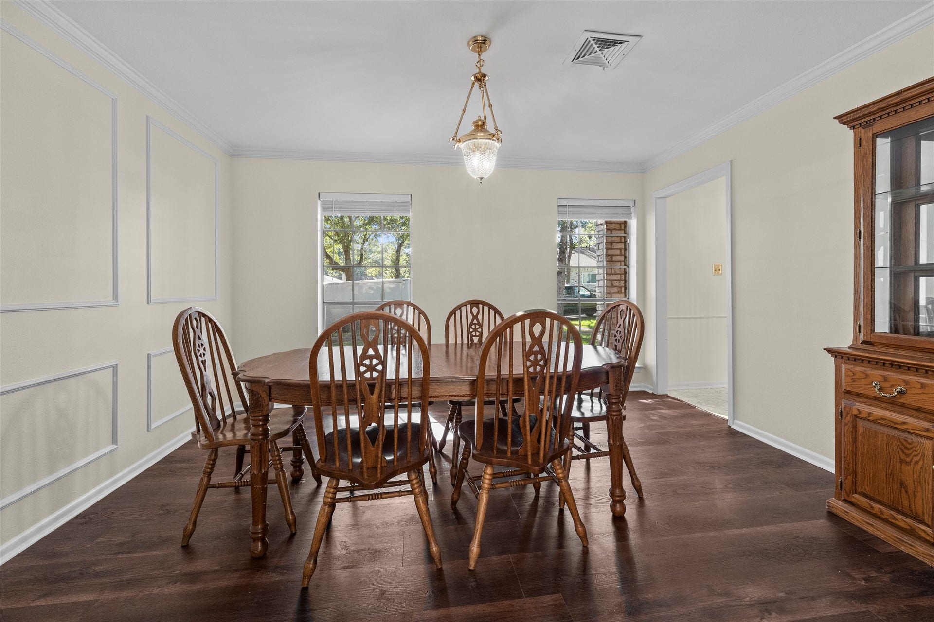 Formal Dining 1