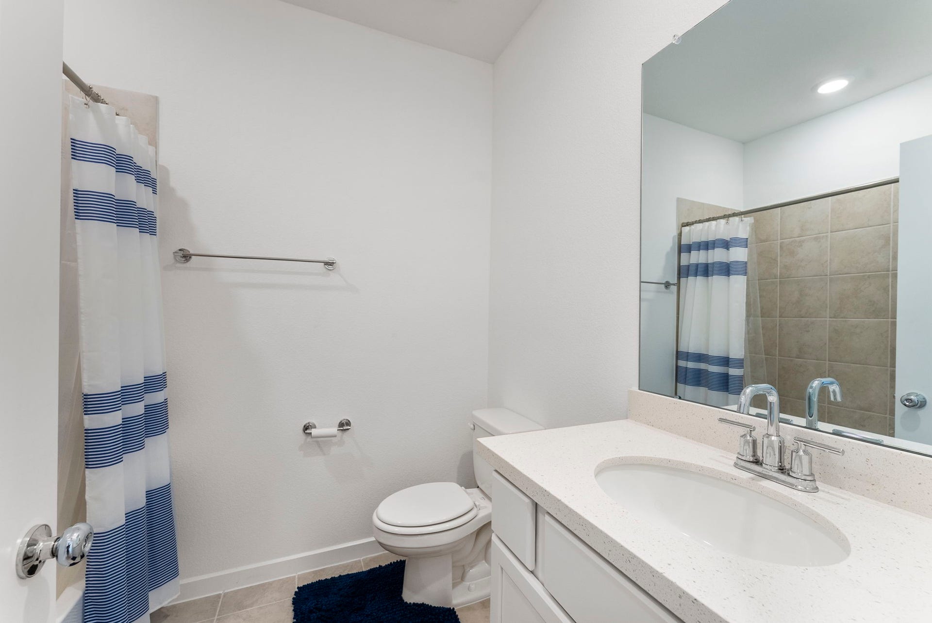 Secondary full bath