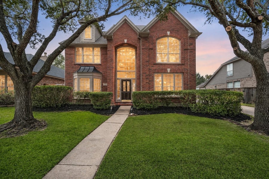 Property photo for 1123 Summer Brook, Sugar Land, TX