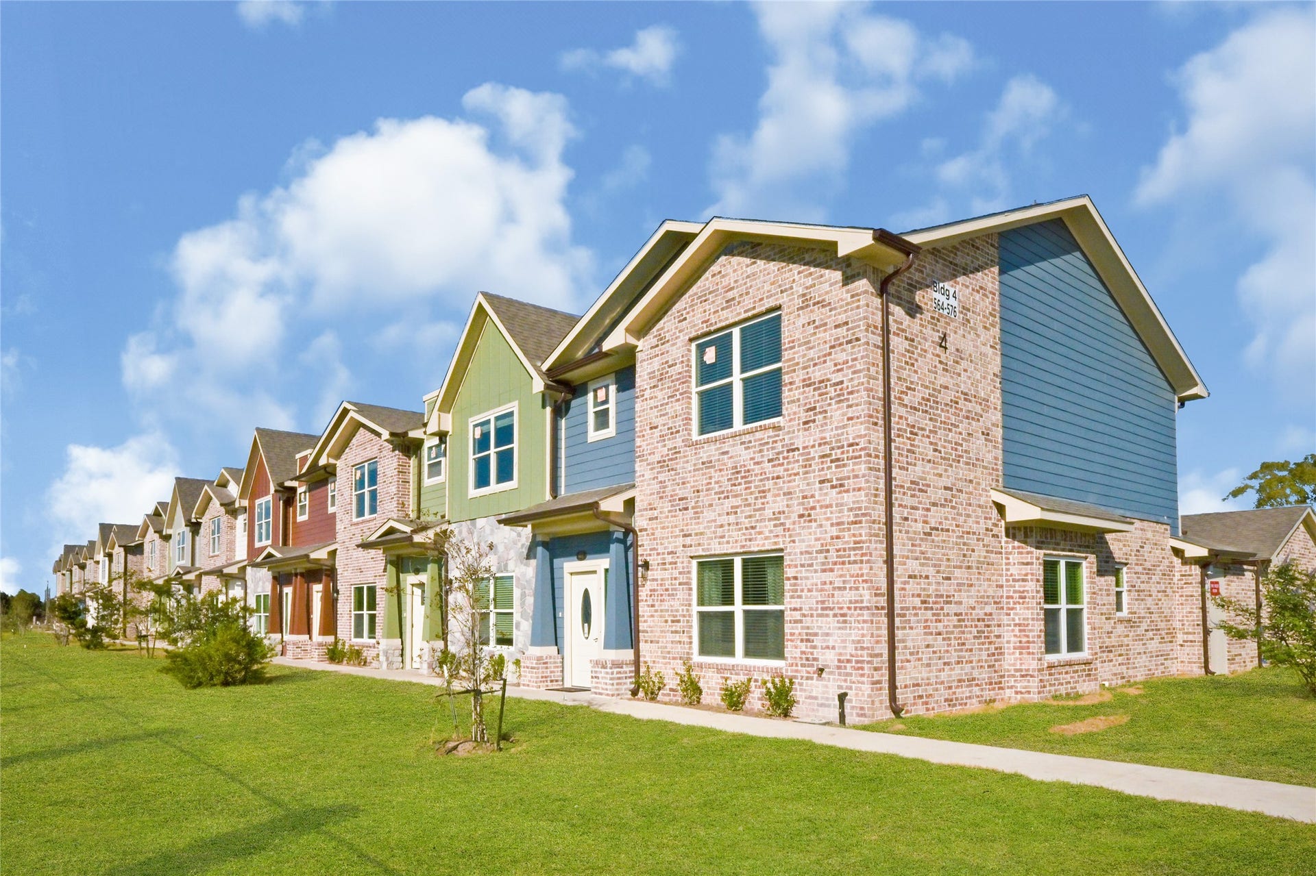 500 Legacy, #401, Alvin, TX 77511 Welcome to Legacy Townhomes of Alvin