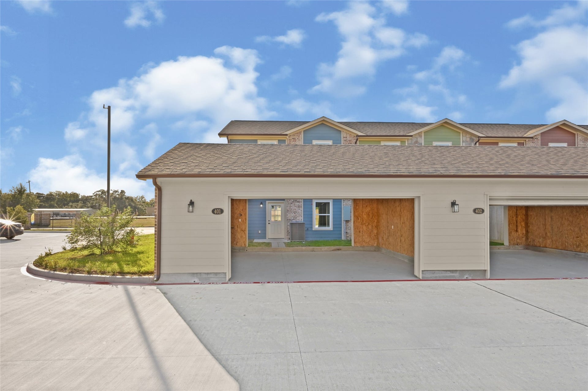 500 Legacy, #401, Alvin, TX 77511 Garage comes with automatic door opener and remotes