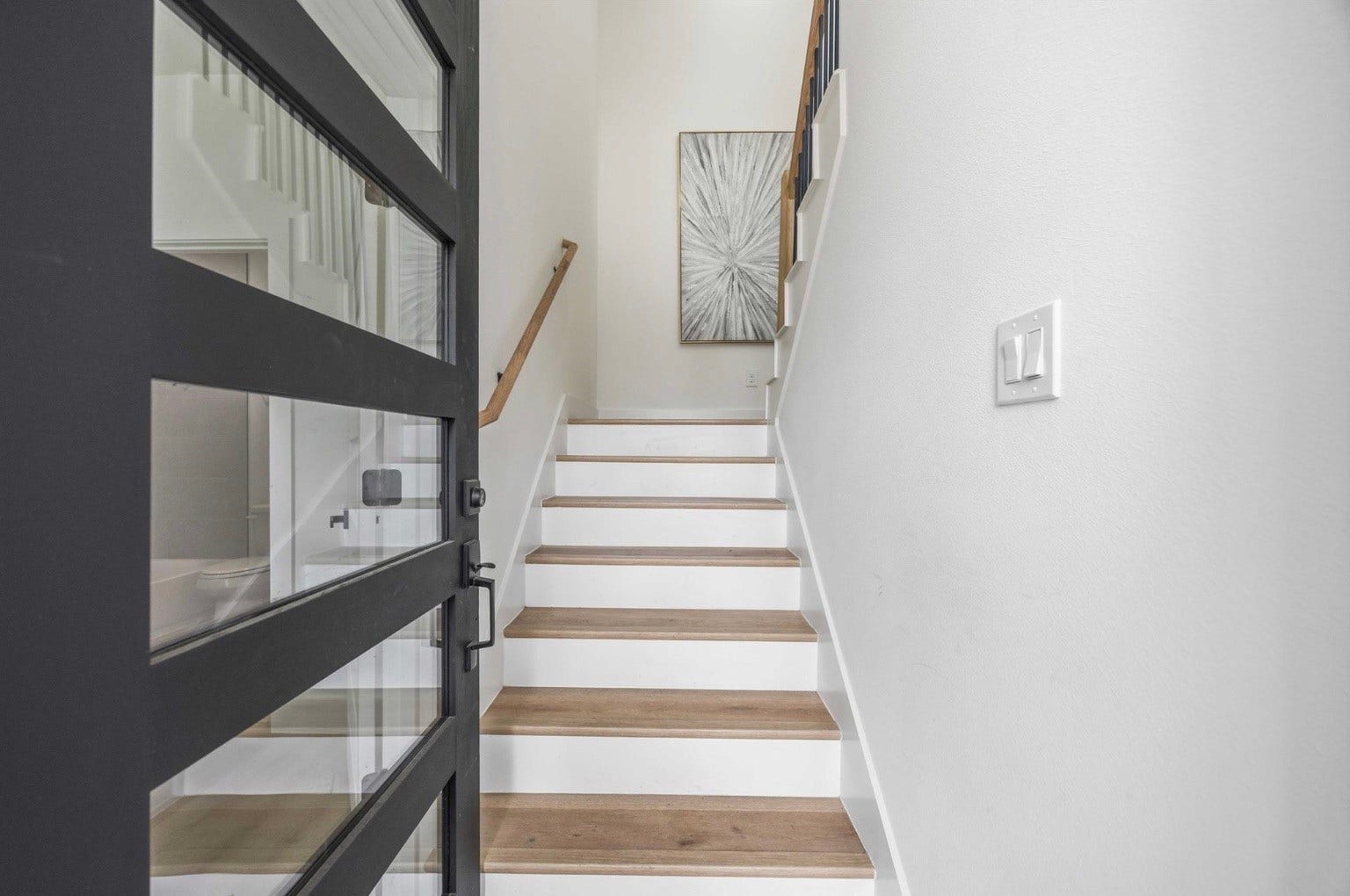3103 Lelia Street, #B, Houston, TX 77026 Listing photos are of a neighboring unit and include professional staging. Staging, furniture, and dcor are not included with the property. Photos are intended to showcase the floor plan and design; actual finishes may vary.