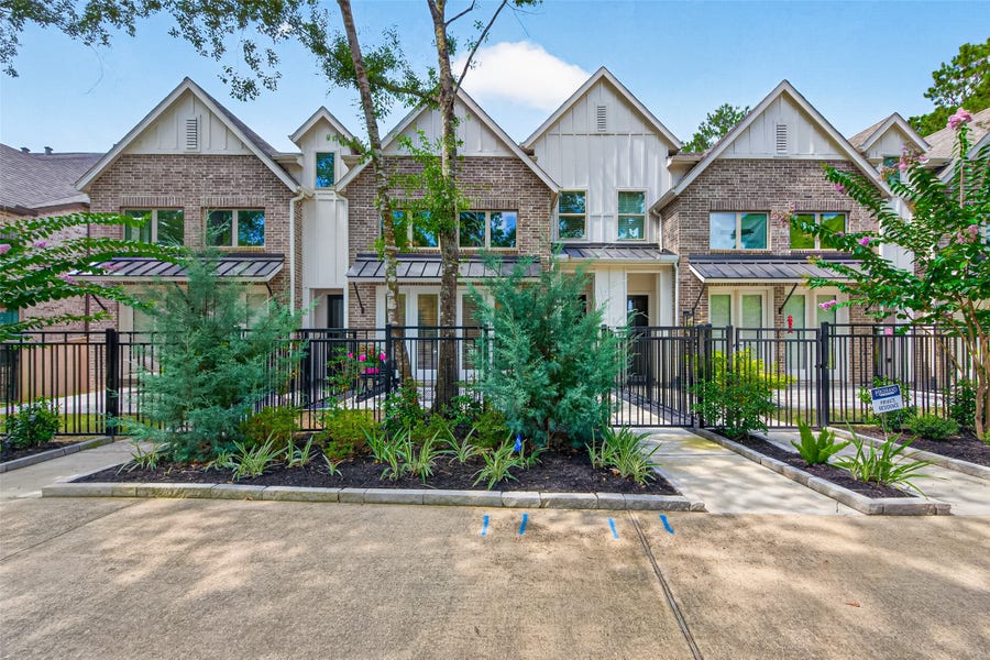Property photo for 2638 Woodforest Parkway N, Montgomery, TX