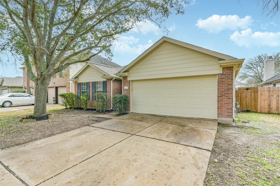 Property photo for 6219 Presidio Drive, Houston, TX