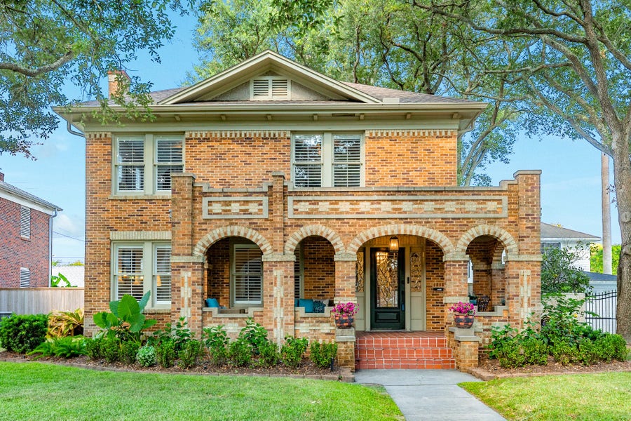 Property photo for 20 Cedar Lawn Drive S, Galveston, TX