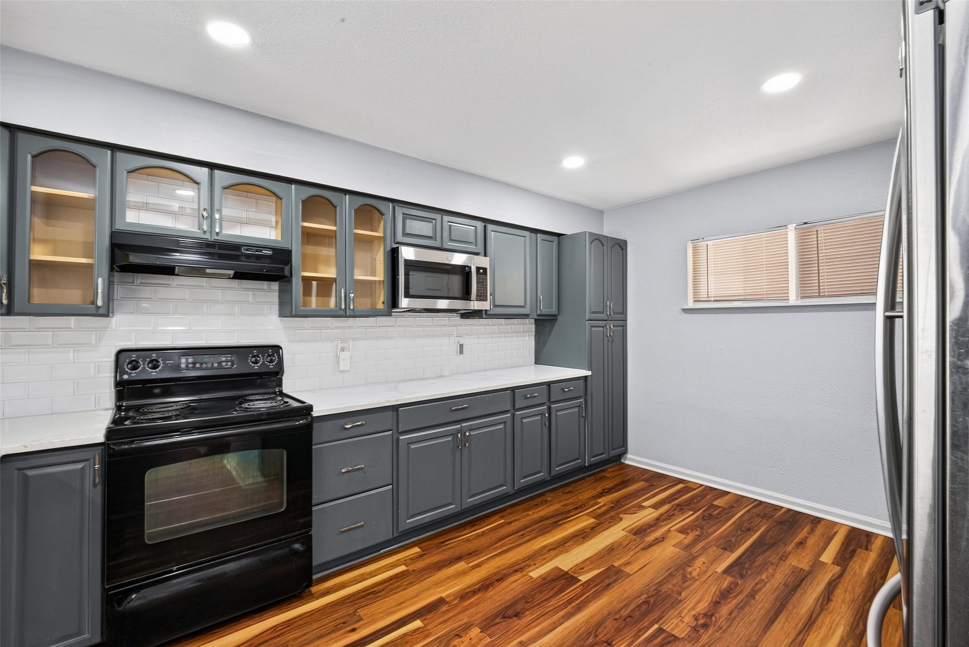 7365 Antoine Drive, Houston, TX 77088 7365 Antoine Drive, Houston, TX 77088